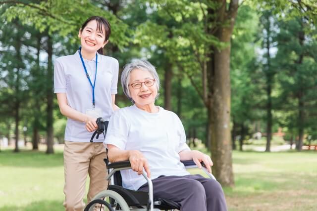 オーダーメイド × 介護施設・病院向け日本語研修